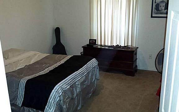 5th image of 620 Edwards Dr