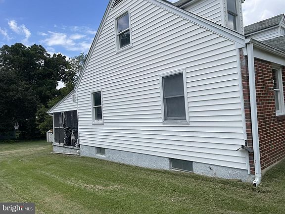 3rd image of 108 S Longcross Rd