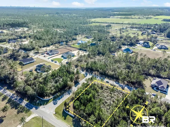 10852 Tall Timber Ln, Elberta, AL 36580