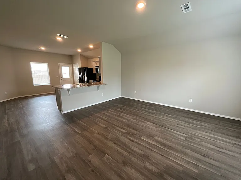 2608 S Silver St — Photo 3