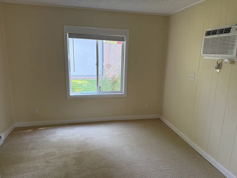 998 S Owyhee St — Photo 10