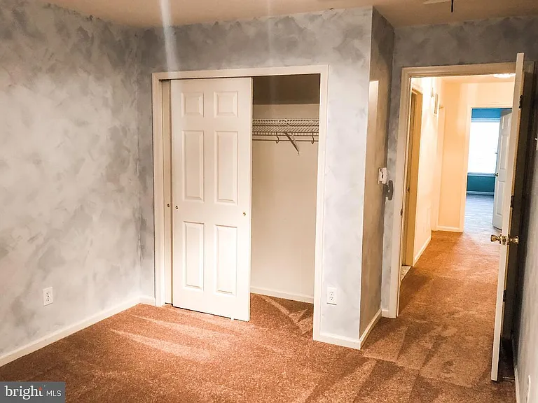 16 Normandy Dr — Photo 10