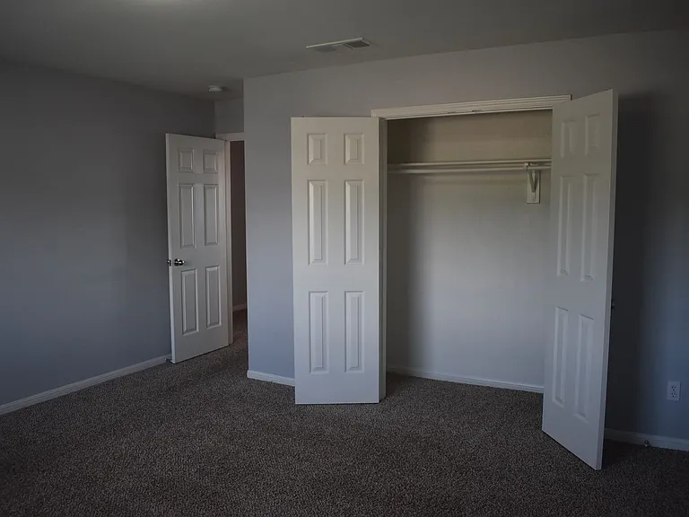 509 Lakota Ln — Photo 30