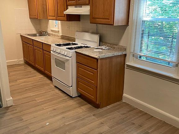 2nd image of 1056 E 226th St Floor 2