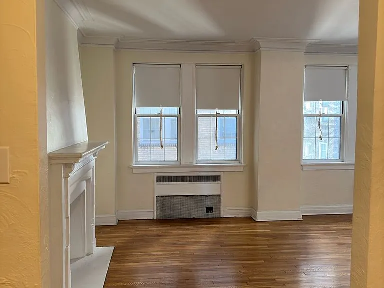 New King Edward Apartments — Photo 106