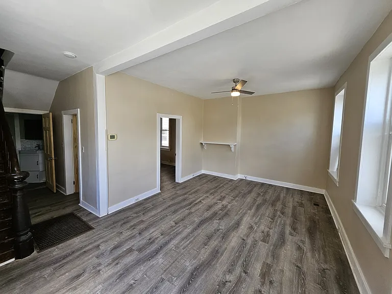 111 N Seton Ave — Photo 15