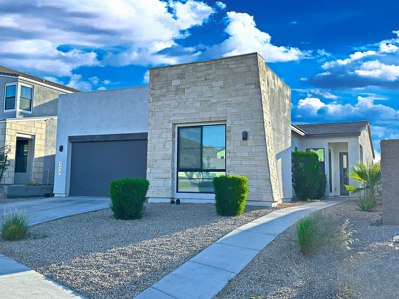 4 bed, 3.5 bath, 2386 sqft, $2,999 — Photo 3