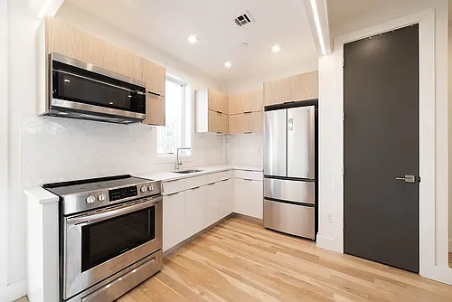 51 Cedar St #1C Photo 1