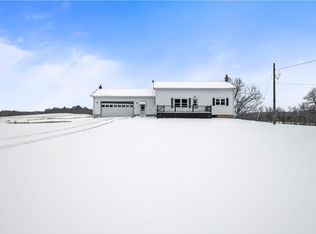 121 Cuddeback Rd, Phelps, NY 14532
