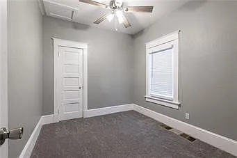 2413 College Ave — Photo 6
