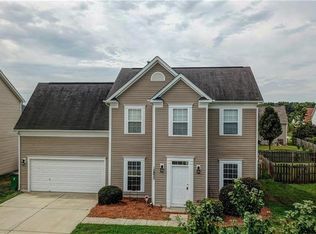 12830 Beddingfield Dr UNIT 302, Charlotte, NC 28278