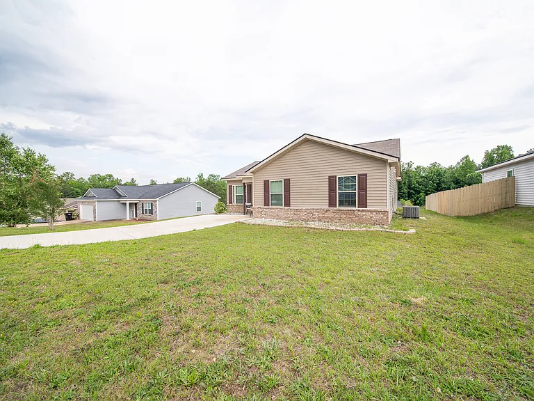 5788 Sandy View Dr — Photo 25