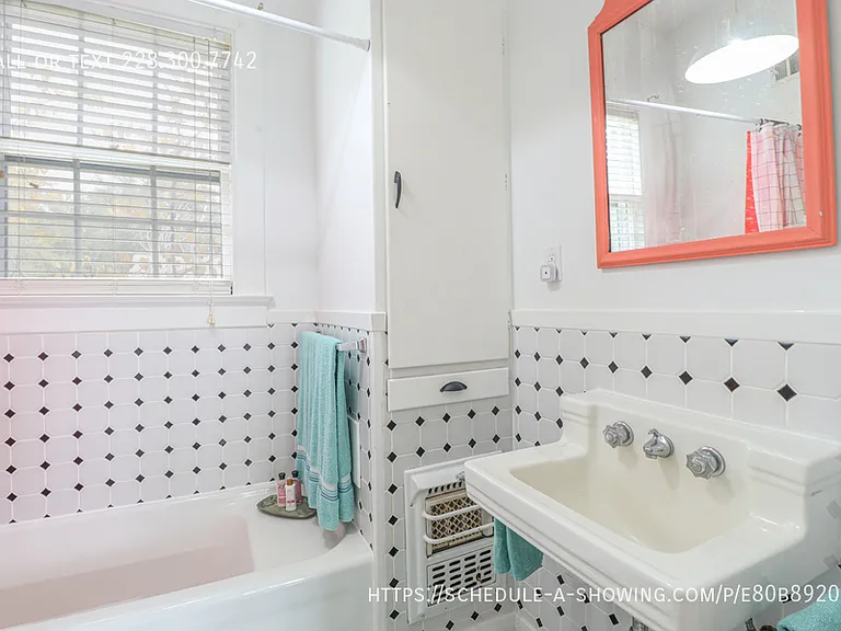 145 Saint Francis St — Photo 10