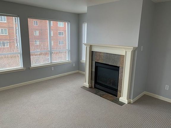 4th image of 528 3rd Ave W #Y22-401