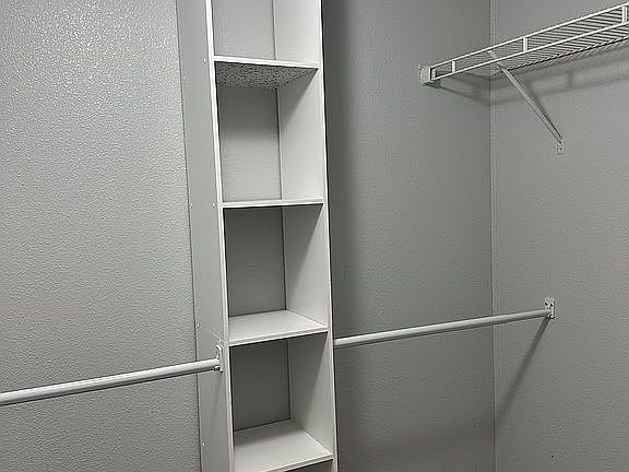 Master closet 