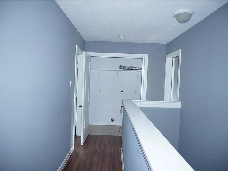 3352 Jan Ct — Photo 17