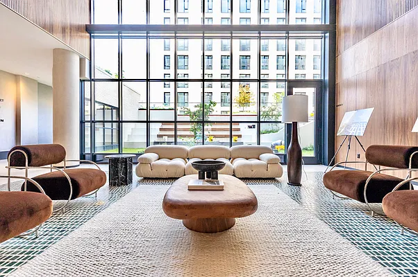 Rented by Manhattan Realty Group | media 12