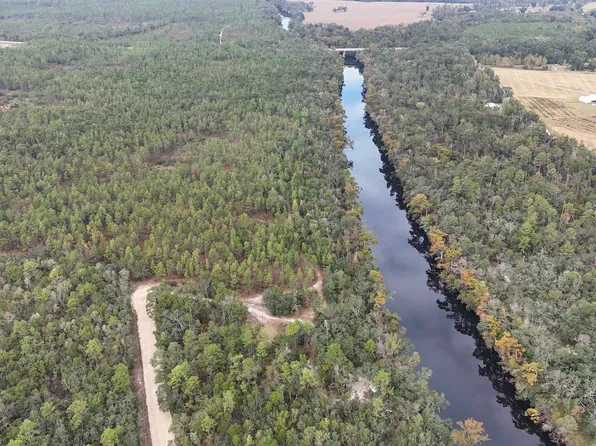 526 NE North River Bend Way, Pinetta, FL 32350