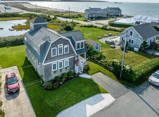 64 Whidden Ave, Hyannis, MA 02601