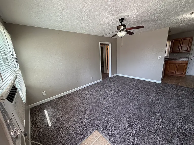 1617 E Tulsa St #1617 — Photo 3