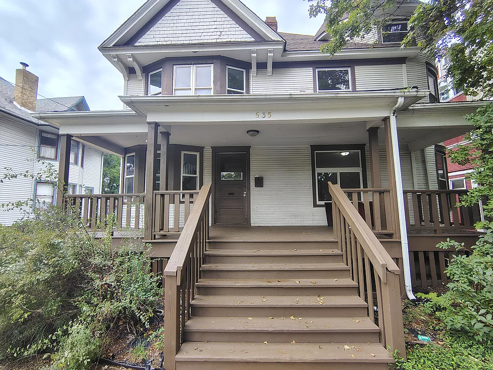 635 Ashland Ave #2