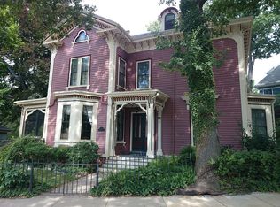 16 Alveston St, Jamaica Plain, MA 02130