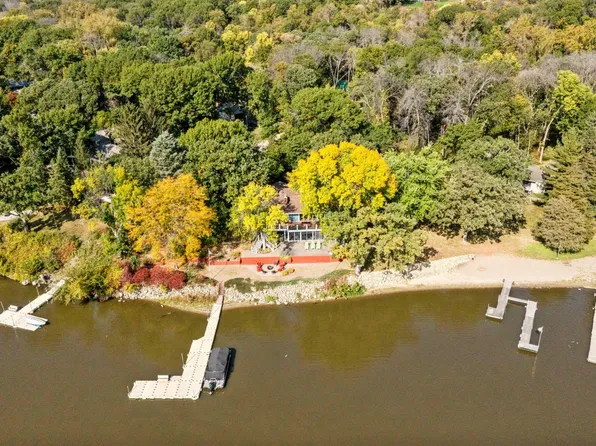8275 River Acres Rd, Cottage Grove, MN 55016