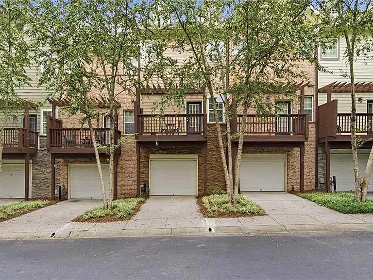 1231 Ashford Creek Park NE — Photo 36