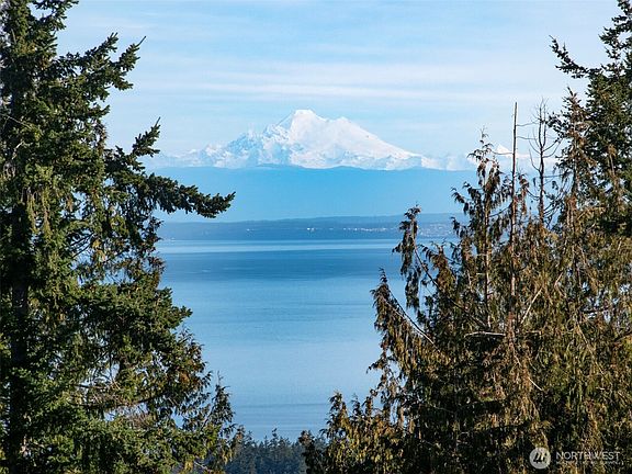 3rd image of 9999 Doe Run Road