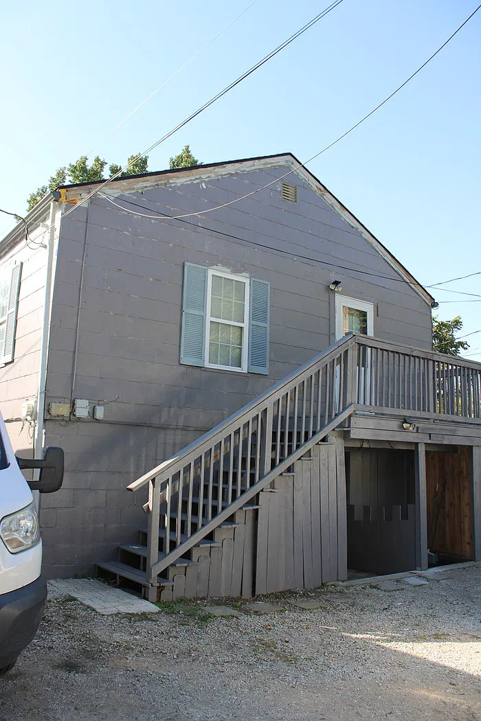 2 bed, 1.0 bath, $1,000 — Photo 1