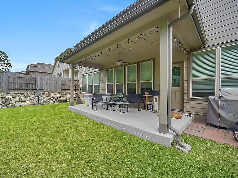 6016 Heritage Creek Ln — Photo 35