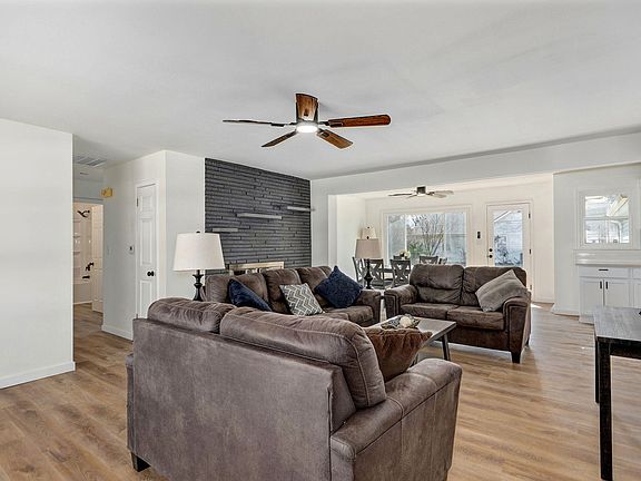 4th image of 2308 E Latoka Street