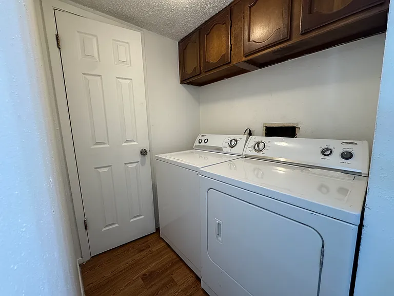 3202 Cougar Trl #C — Photo 16