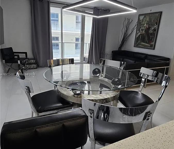9195 Collins Ave #406 — Photo 4