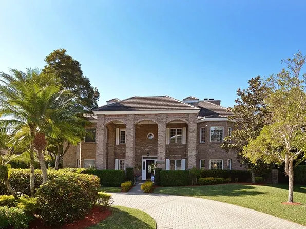 10031 Vestal Pl, Pompano Beach, FL 33071