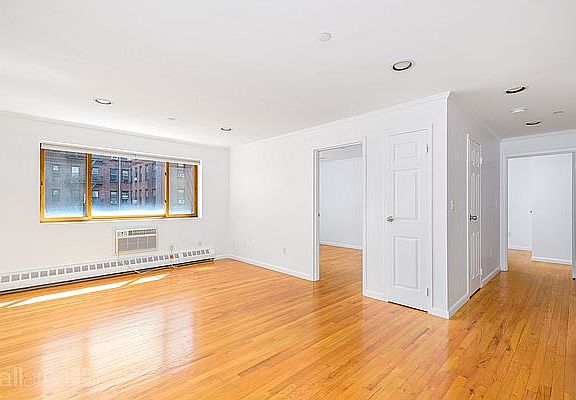 3rd image of 118-82 Metropolitan Ave #3A