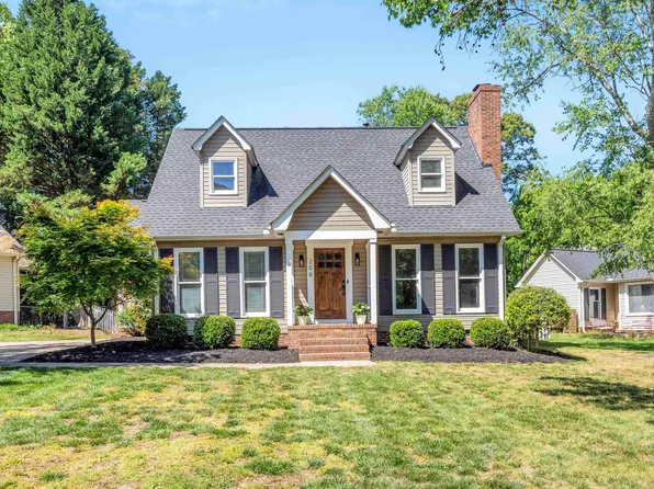 206 Spring View Ln, Taylors, SC 29687