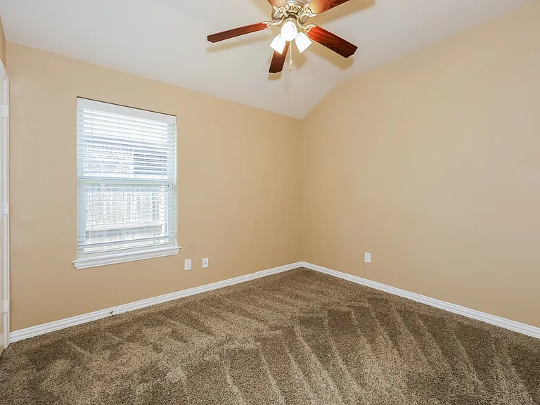 7681 Hollow Point Dr — Photo 13