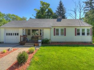 16 Bellamy Rd, Dover, NH 03820