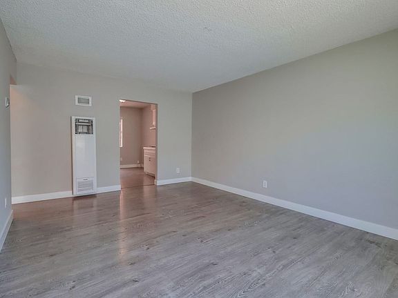 5th image of 4774-80 W Point Loma Blvd #4776