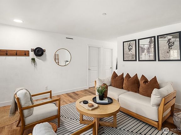 4th image of 34021 SE Strouf Street #21