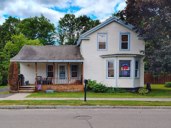 14 Center St, Mc Graw, NY 13101