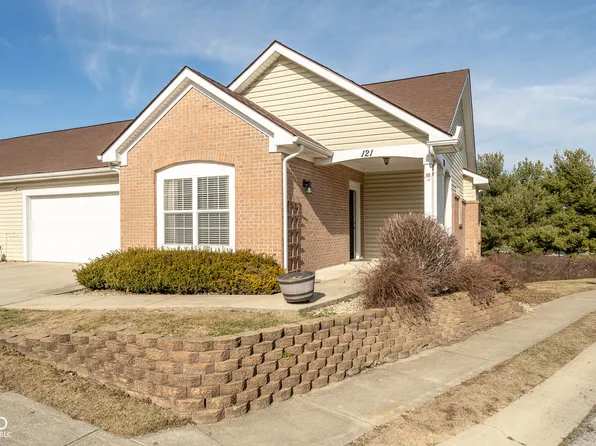 121 Autumn Glen North Dr, Greencastle, IN 46135