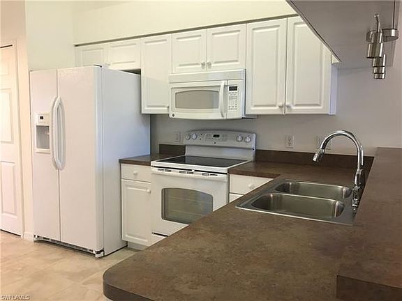 3rd image of 26681 Rosewood Pointe Dr Unit 204