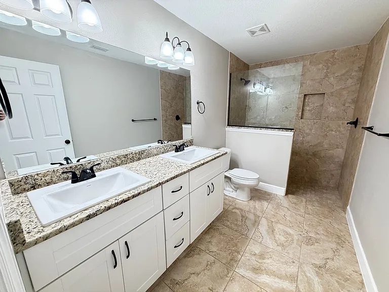 16513 SW 22nd Terrace Rd — Photo 12