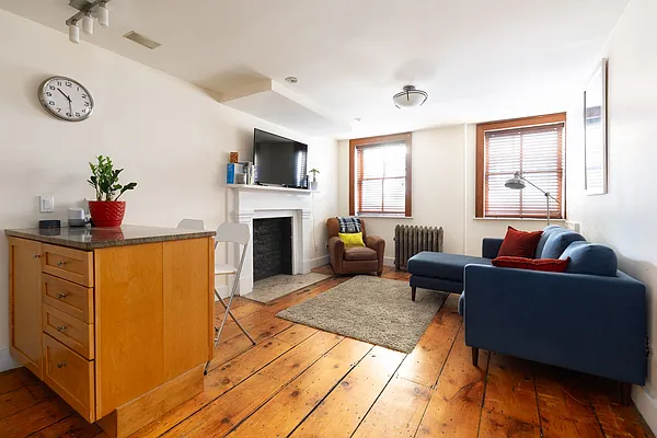 Rented by Compass | media 8