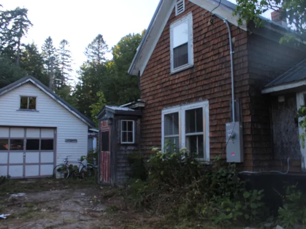 72 North Road, Sherman, ME 04776