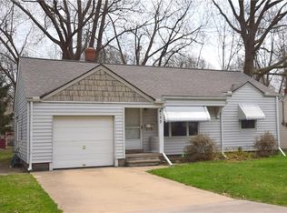 135 Vineyard Rd, Avon Lake, OH 44012