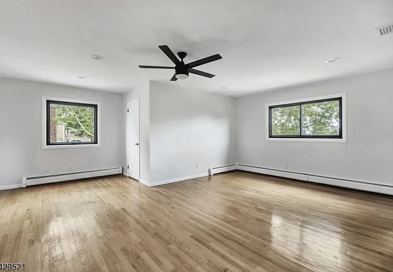 136 Carlough Rd — Photo 18