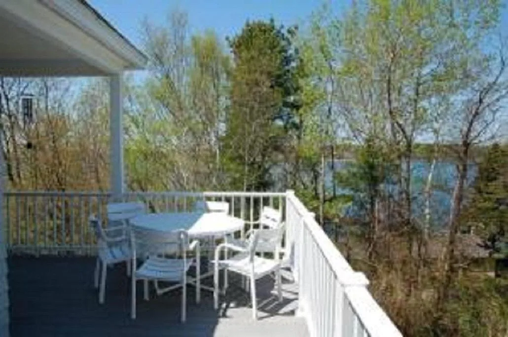 2 bed, 2.5 bath, 1540 sqft, $2,100 — Photo 4